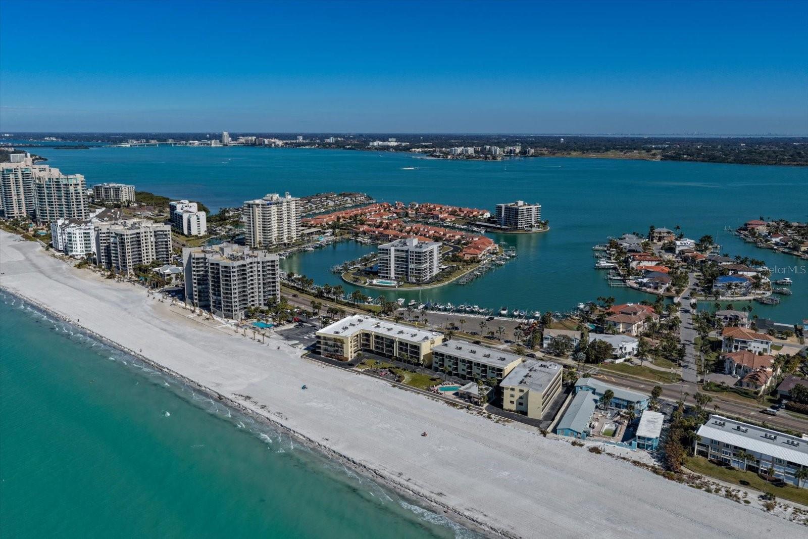 HARBORAGE CONDO BELLEAIR BEACH - Residential