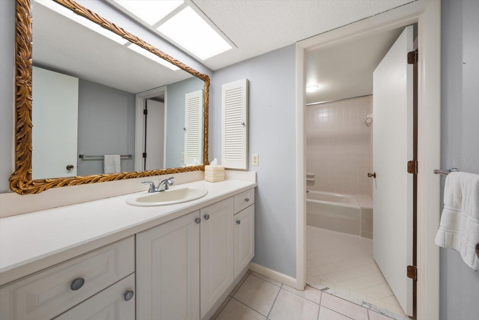 HARBORAGE CONDO BELLEAIR BEACH - Residential