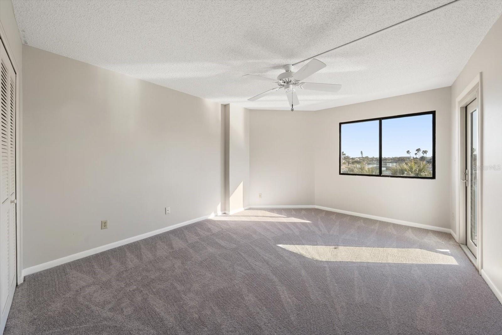 HARBORAGE CONDO BELLEAIR BEACH - Residential