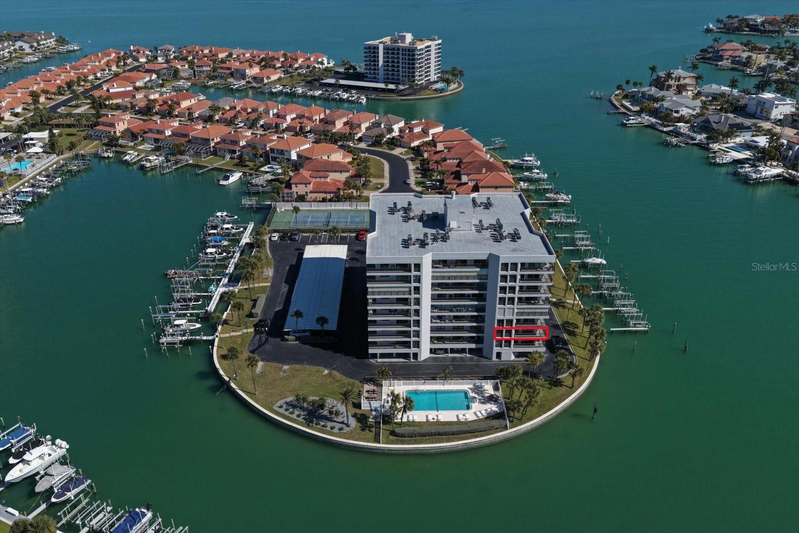 HARBORAGE CONDO BELLEAIR BEACH - Residential