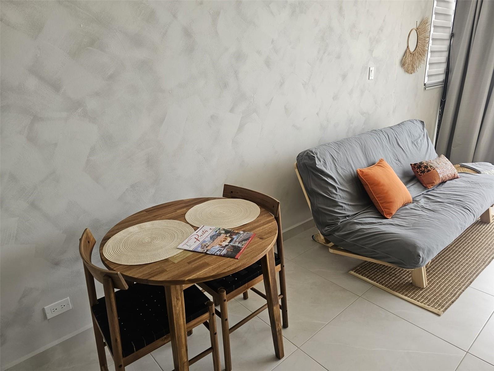 ISLA VERDE AVE. COND. CORAL BEACH II 714