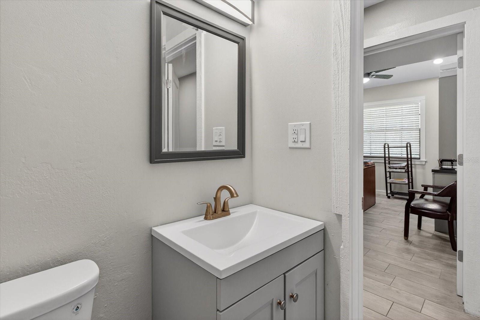 SUGAR CREEK MEDICAL & PROFESSIONAL CENTER - Commercial Sale