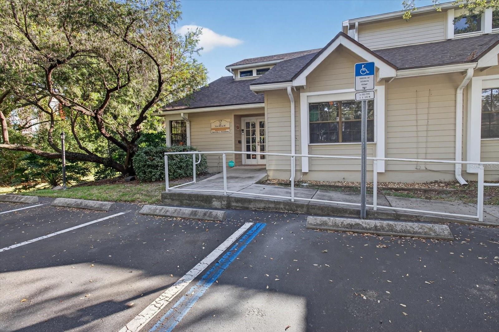 SUGAR CREEK MEDICAL & PROFESSIONAL CENTER - Commercial Sale