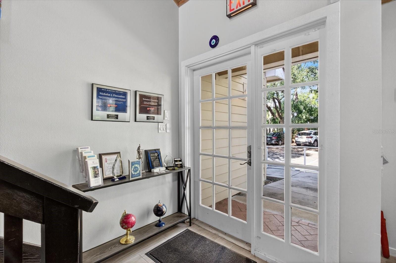 SUGAR CREEK MEDICAL & PROFESSIONAL CENTER - Commercial Sale