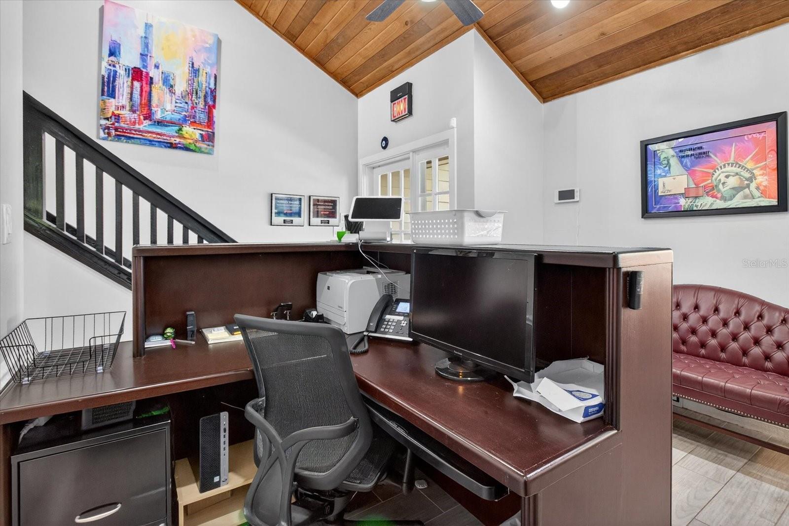 SUGAR CREEK MEDICAL & PROFESSIONAL CENTER - Commercial Sale