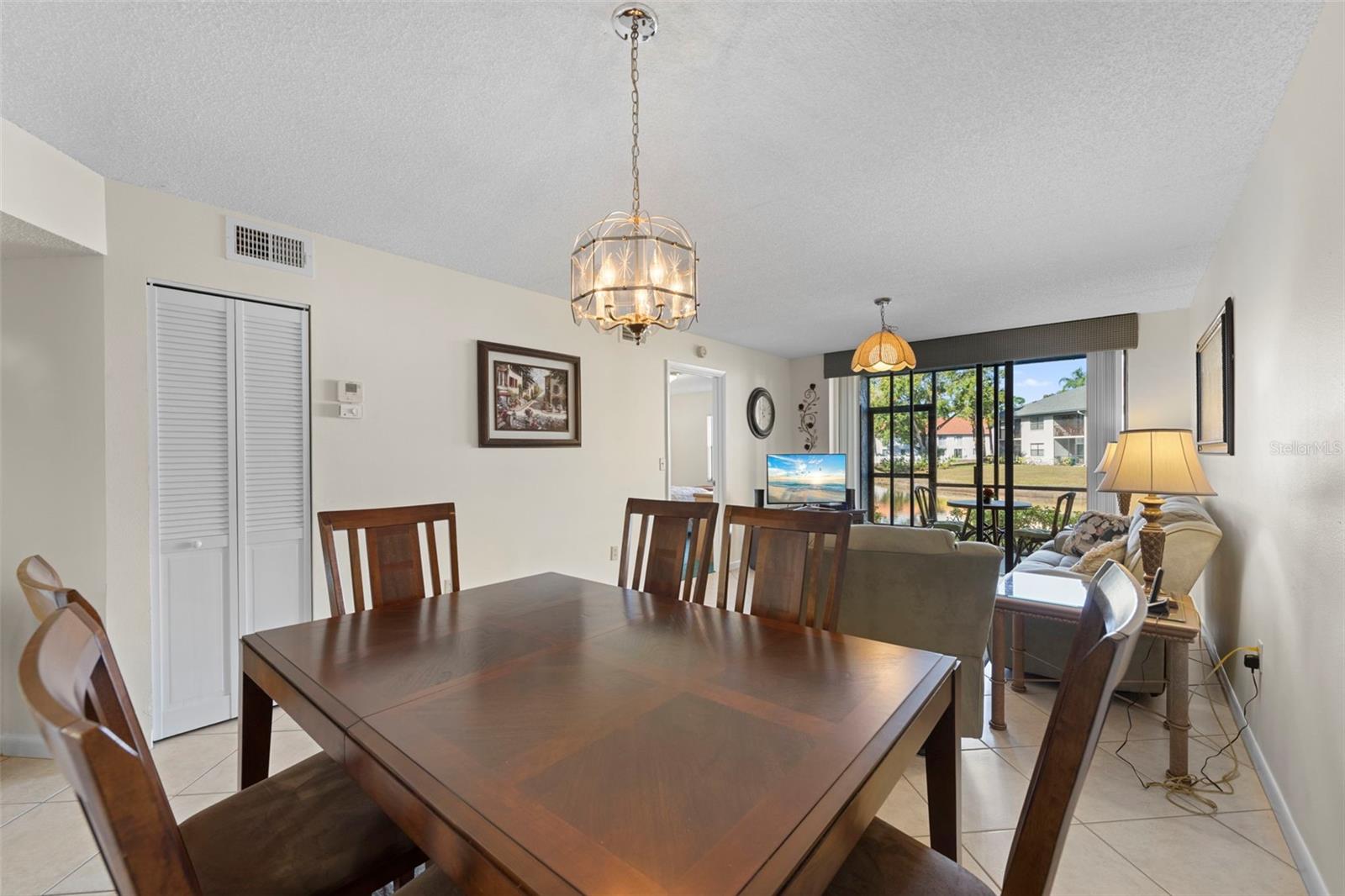 SHOREWALK BATH & TENNIS CLUB 10 - Residential