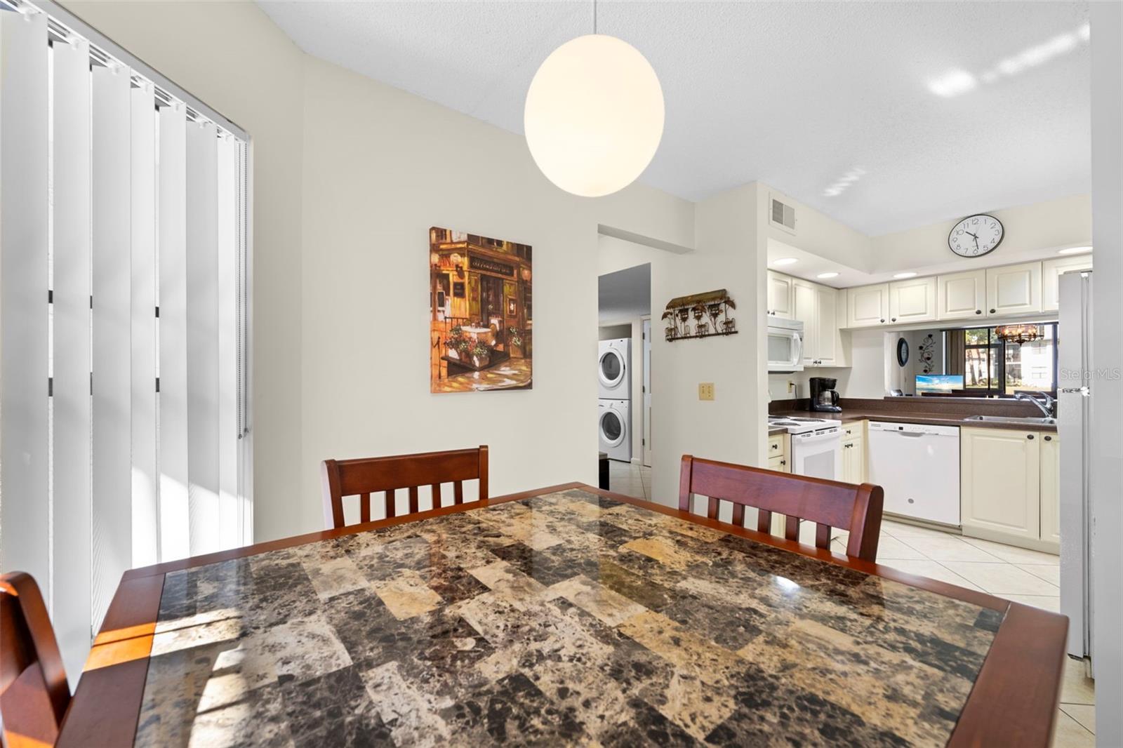 SHOREWALK BATH & TENNIS CLUB 10 - Residential