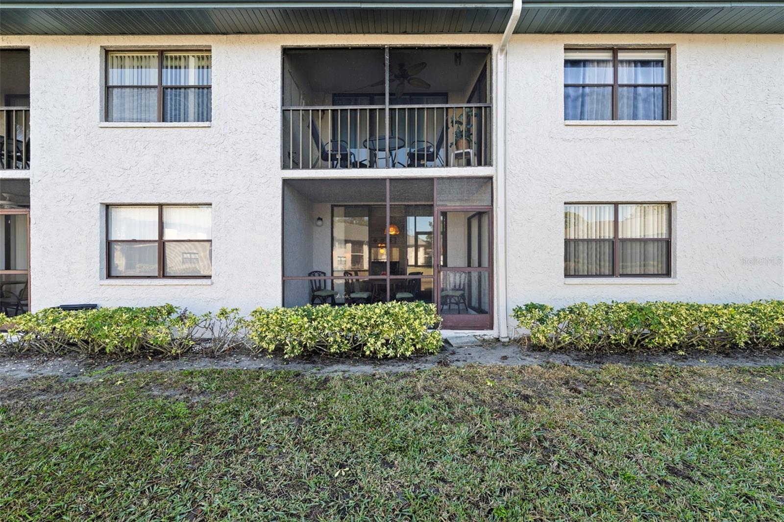 SHOREWALK BATH & TENNIS CLUB 10 - Residential