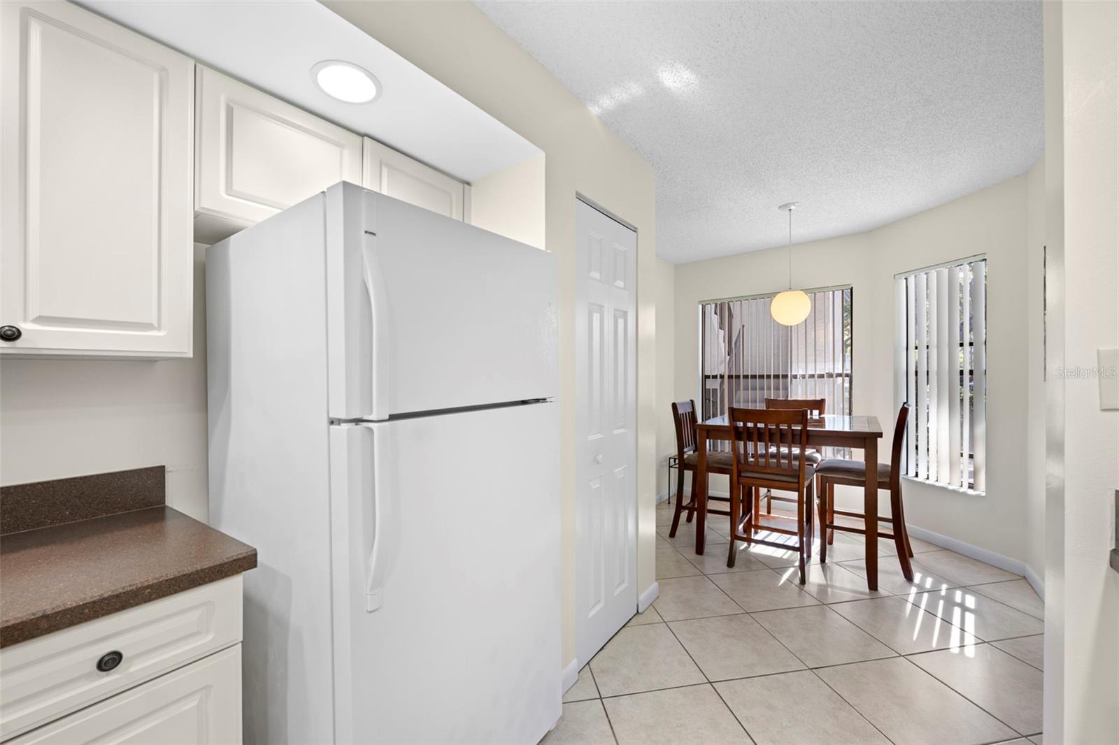 SHOREWALK BATH & TENNIS CLUB 10 - Residential