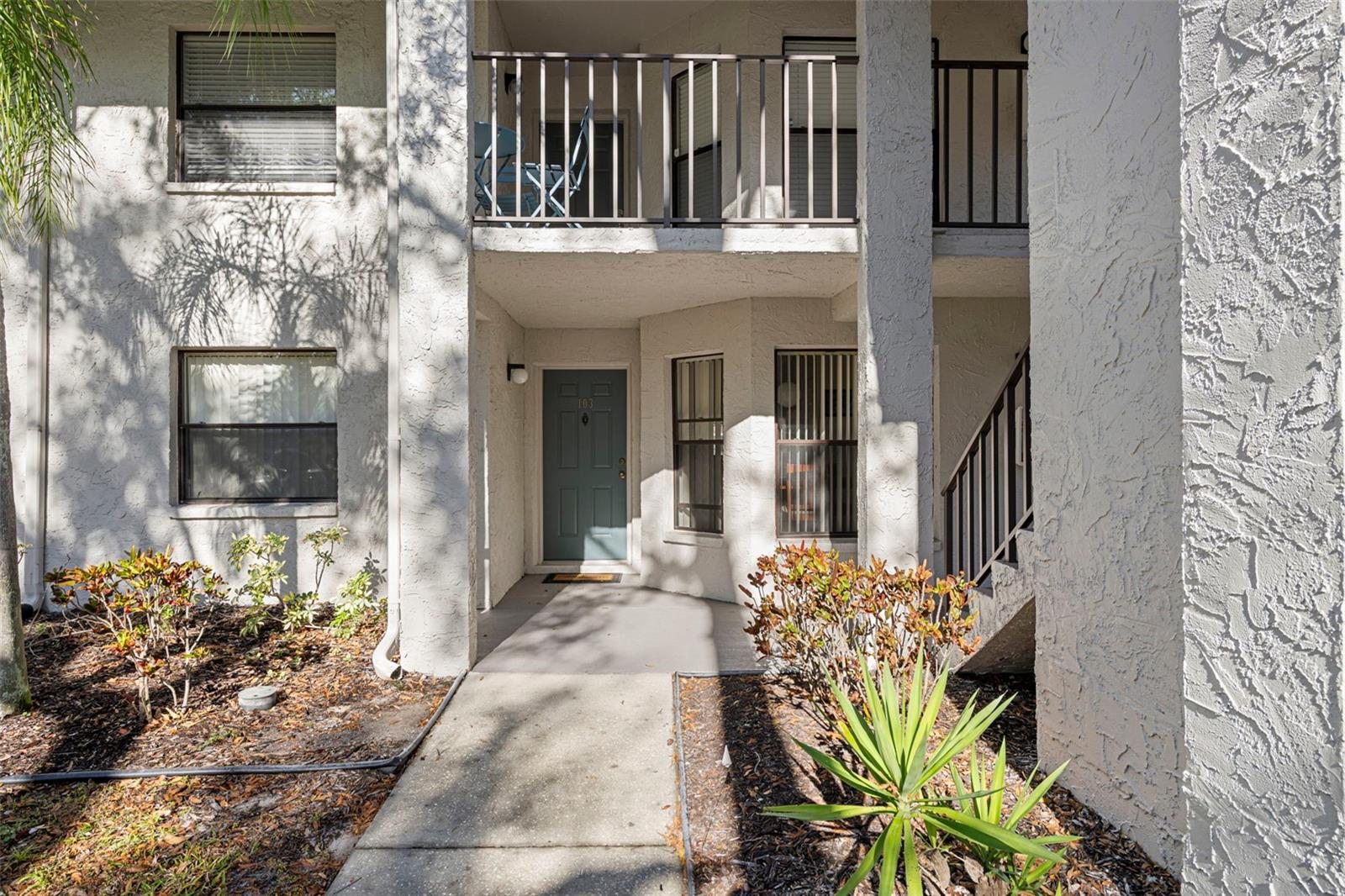 SHOREWALK BATH & TENNIS CLUB 10 - Residential