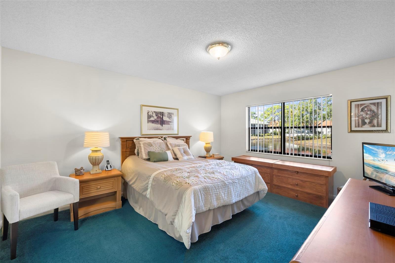 SHOREWALK BATH & TENNIS CLUB 10 - Residential