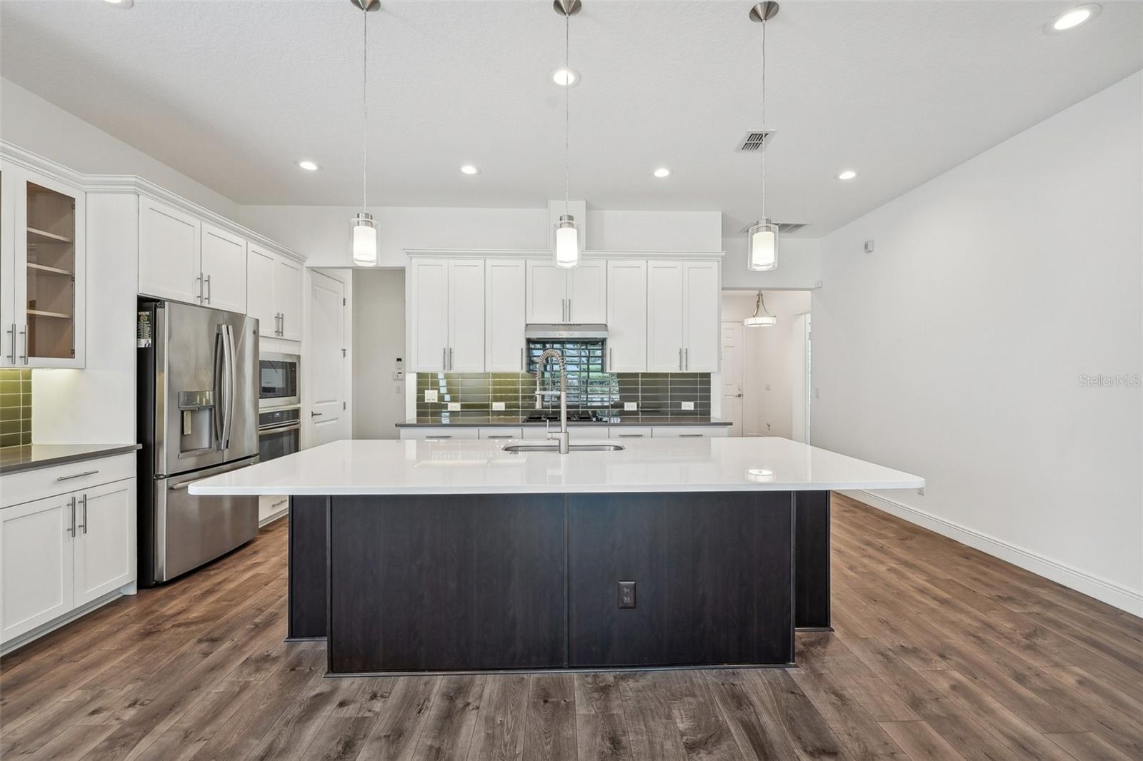2132 ANTILLES CLUB DRIVE