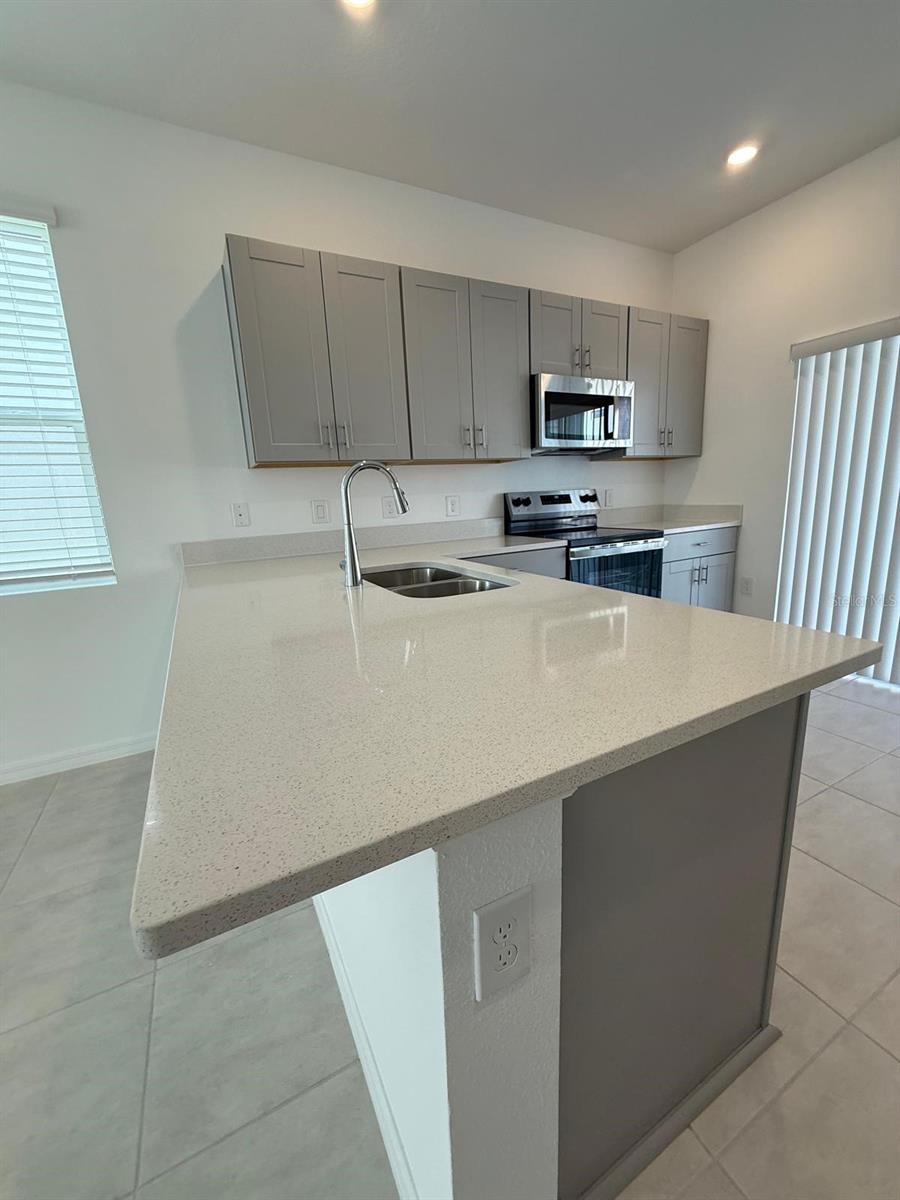 WESTVIEW PH 3 POD - Residential Lease