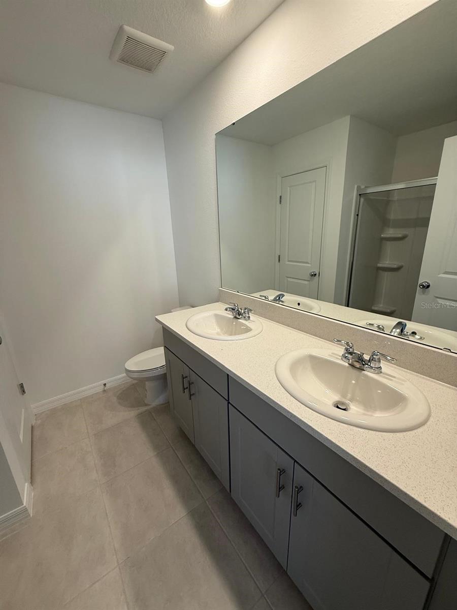 WESTVIEW PH 3 POD - Residential Lease