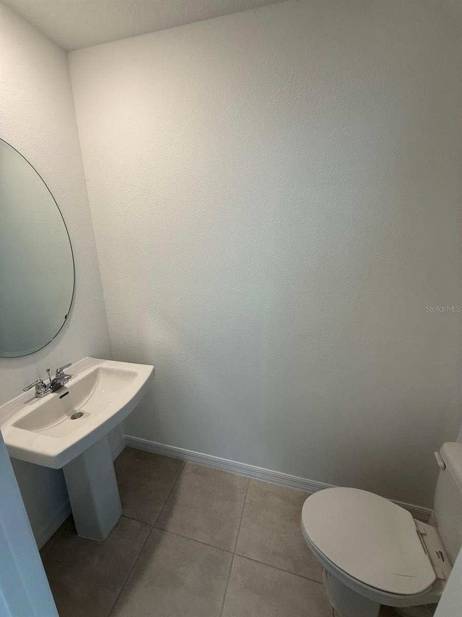 WESTVIEW PH 3 POD - Residential Lease