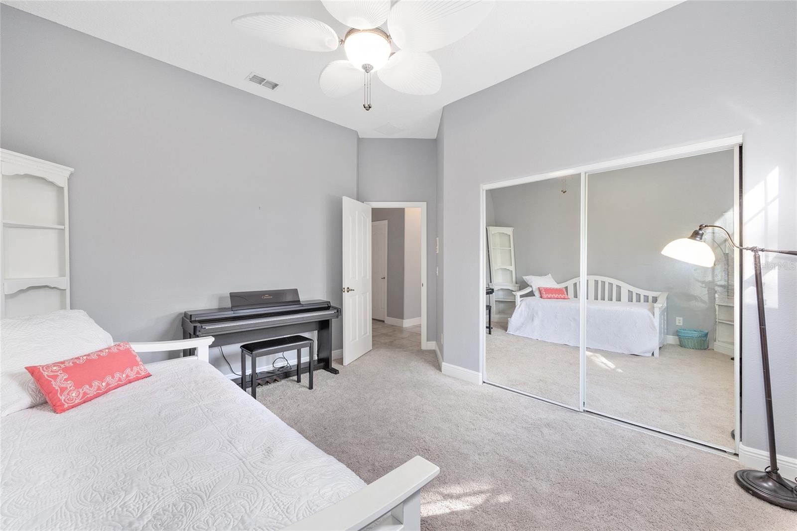 RAINBOW SPGS - Residential