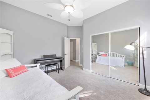 Tiny photo for 18498 SW 69th Loop, Dunnellon, FL 34432 (MLS # OM713540)