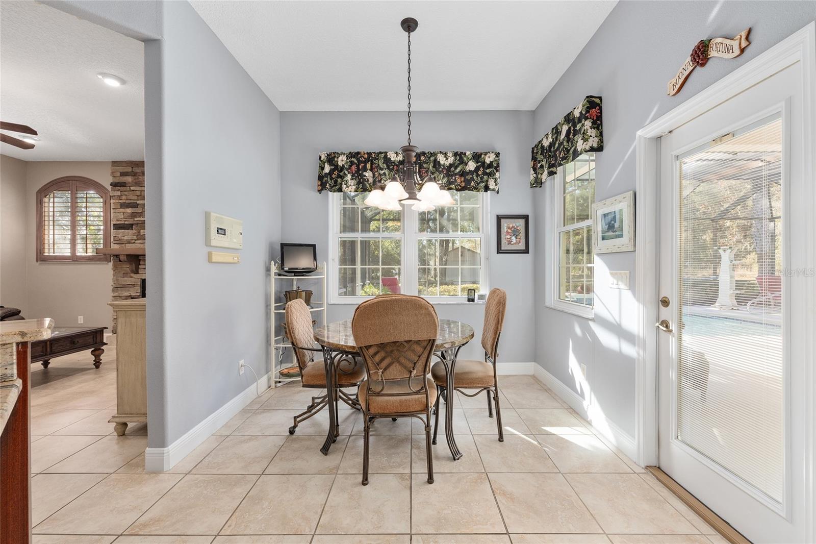 RAINBOW SPGS - Residential