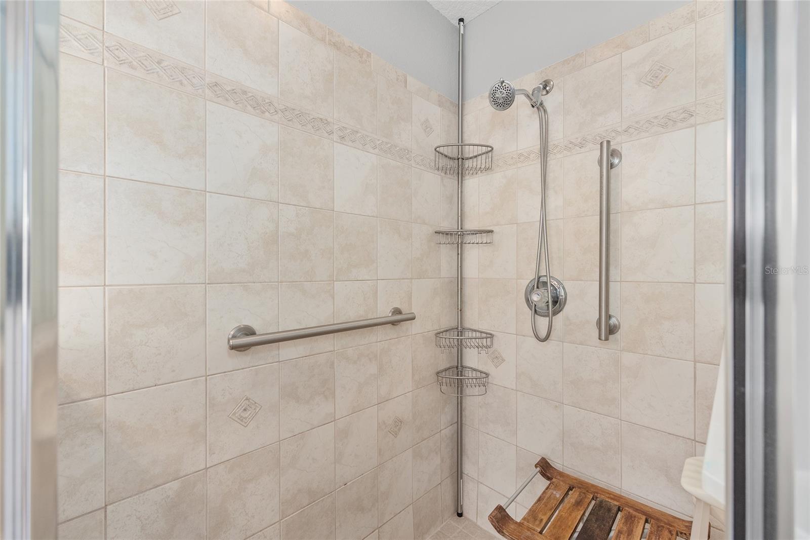 RAINBOW SPGS - Residential