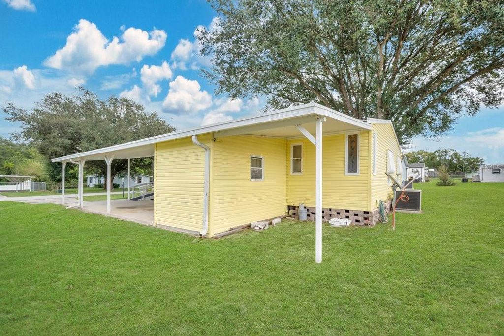 Photo of 152 Florence Boulevard, Debary, FL 32713 (MLS # O6350505)