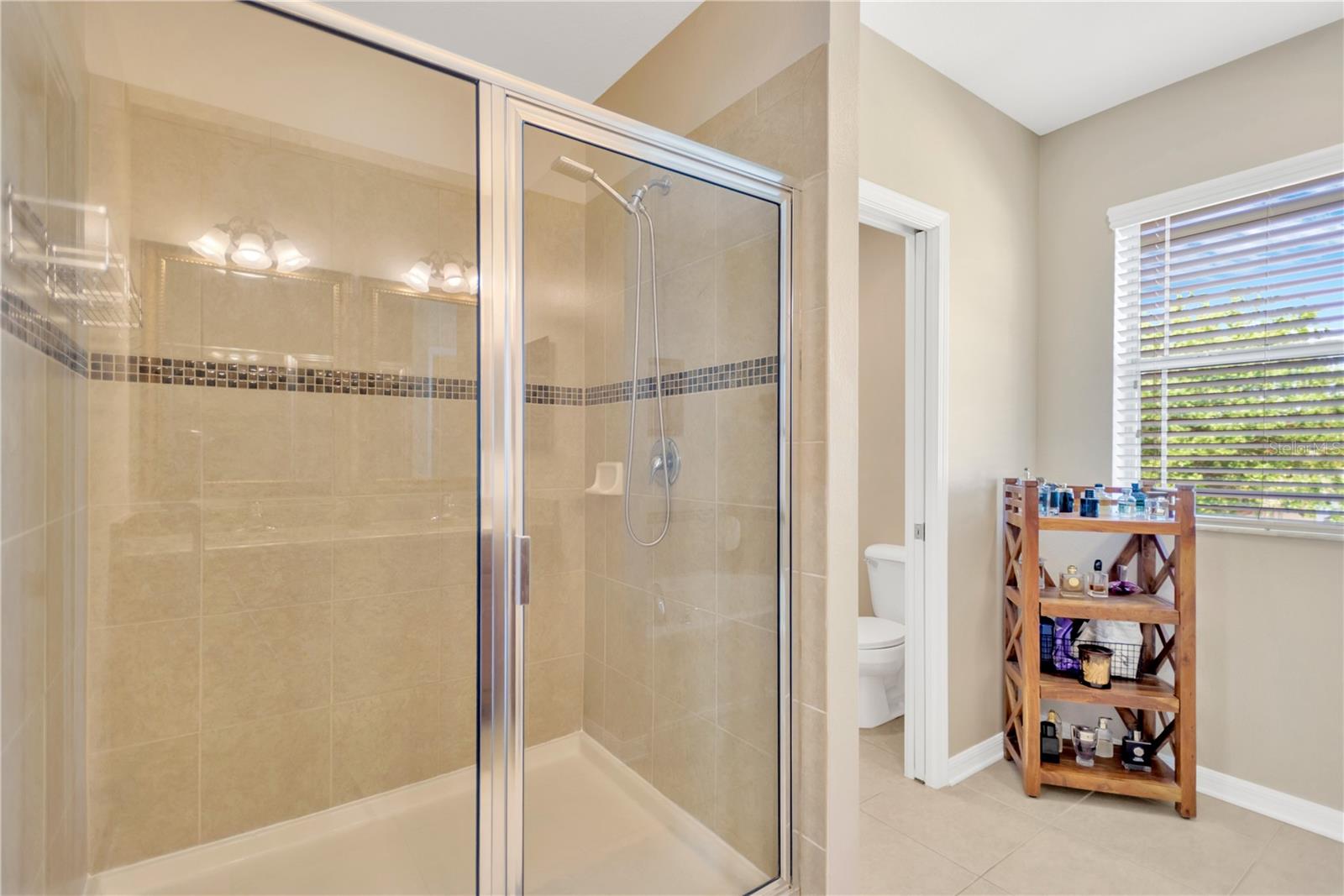 TRINITY EAST REPLAT - Residential