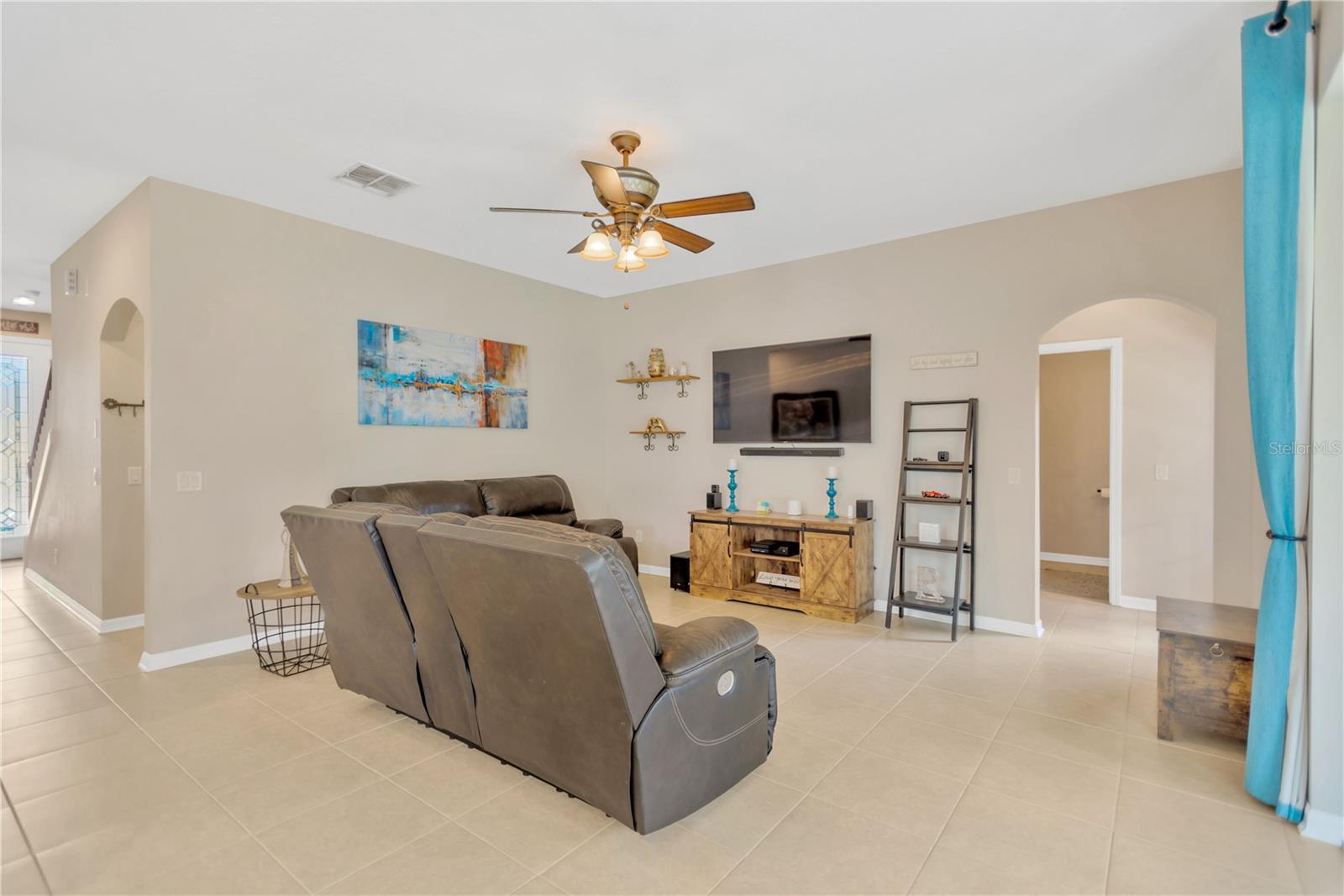 TRINITY EAST REPLAT - Residential