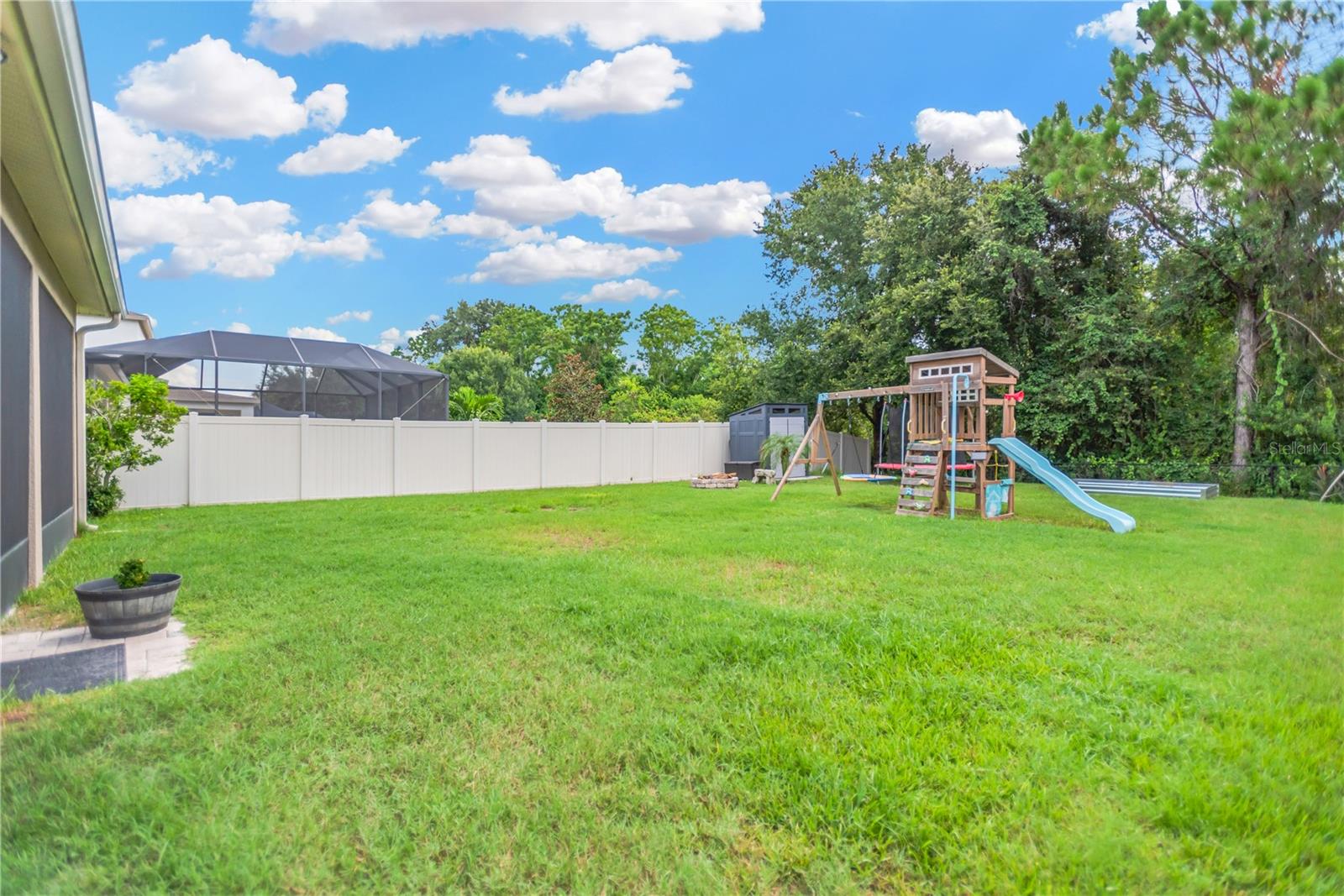 TRINITY EAST REPLAT - Residential