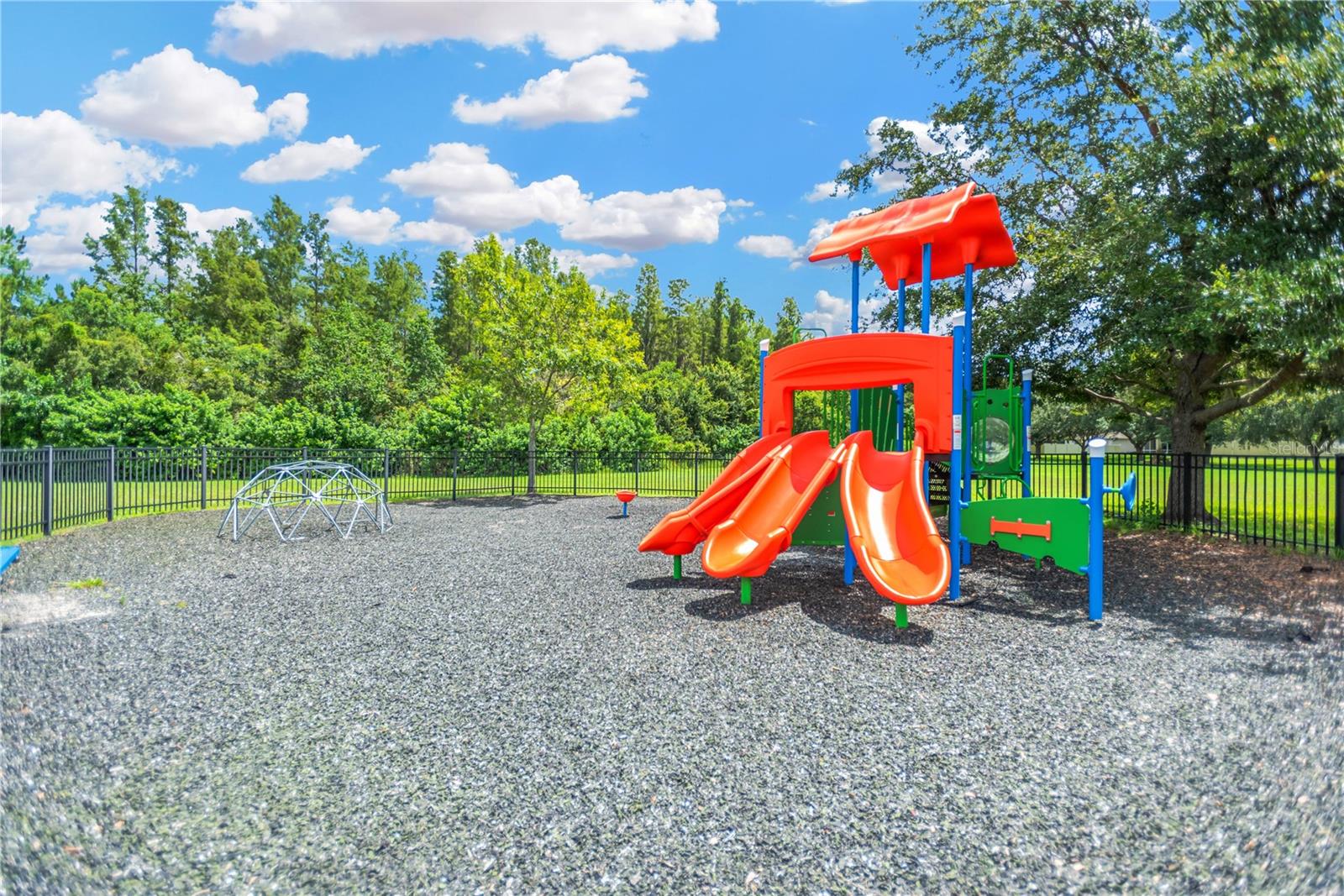 TRINITY EAST REPLAT - Residential