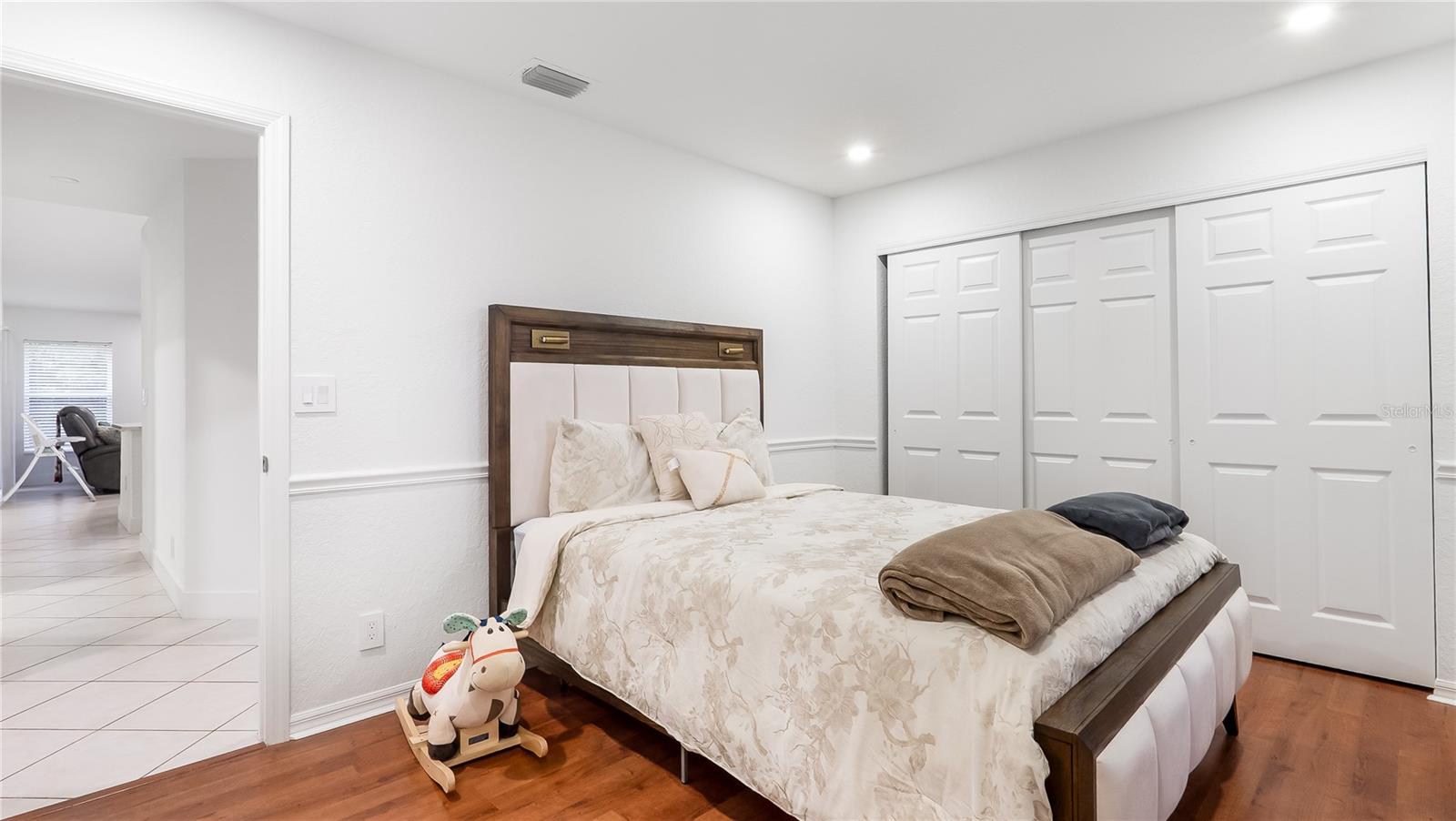 CRESTWOOD 03 UNIT 03 - Residential