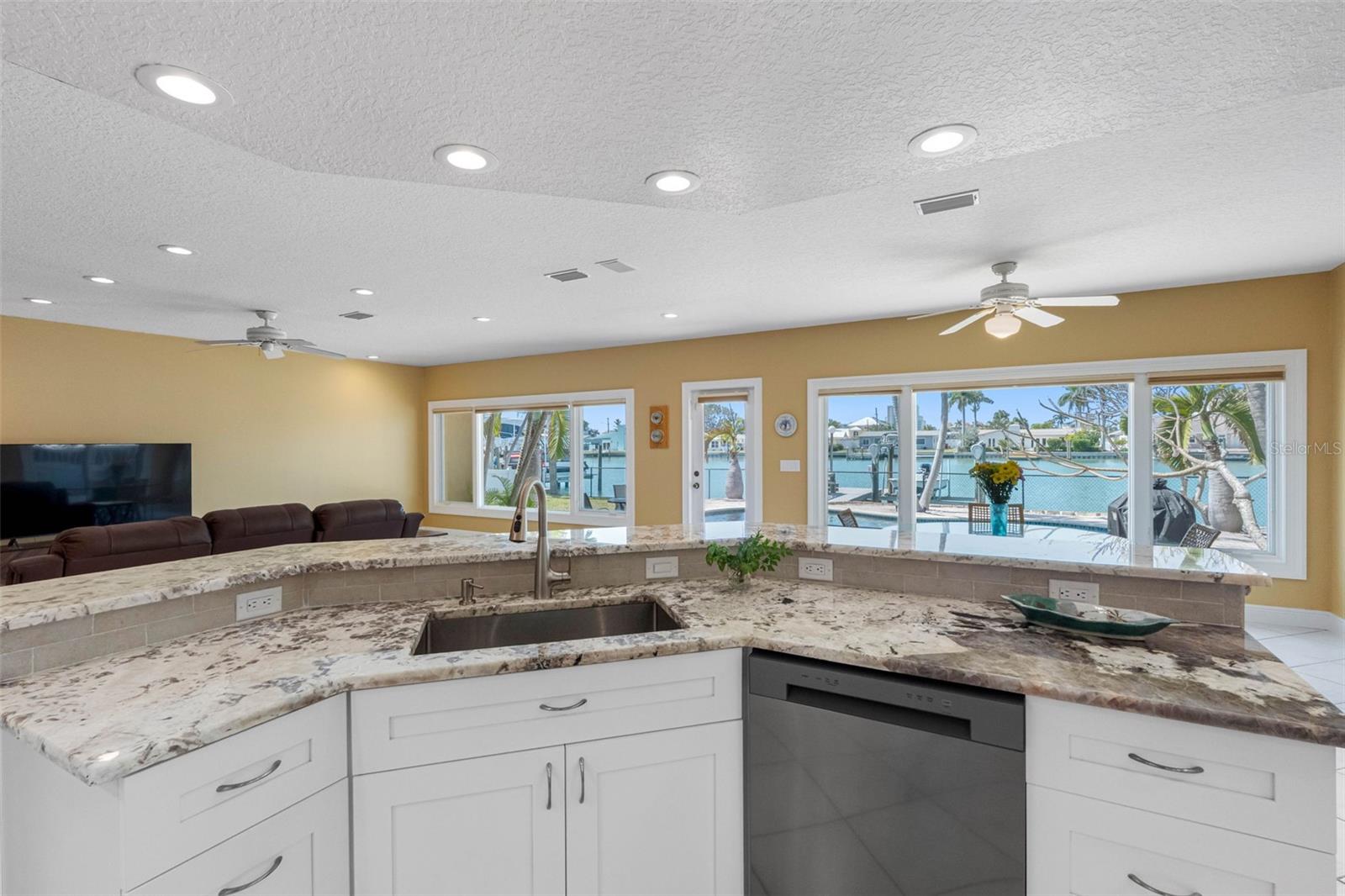 ISLE OF PALMS 1ST ADD - Residential