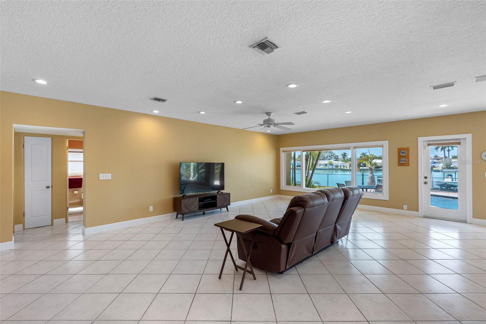 ISLE OF PALMS 1ST ADD - Residential