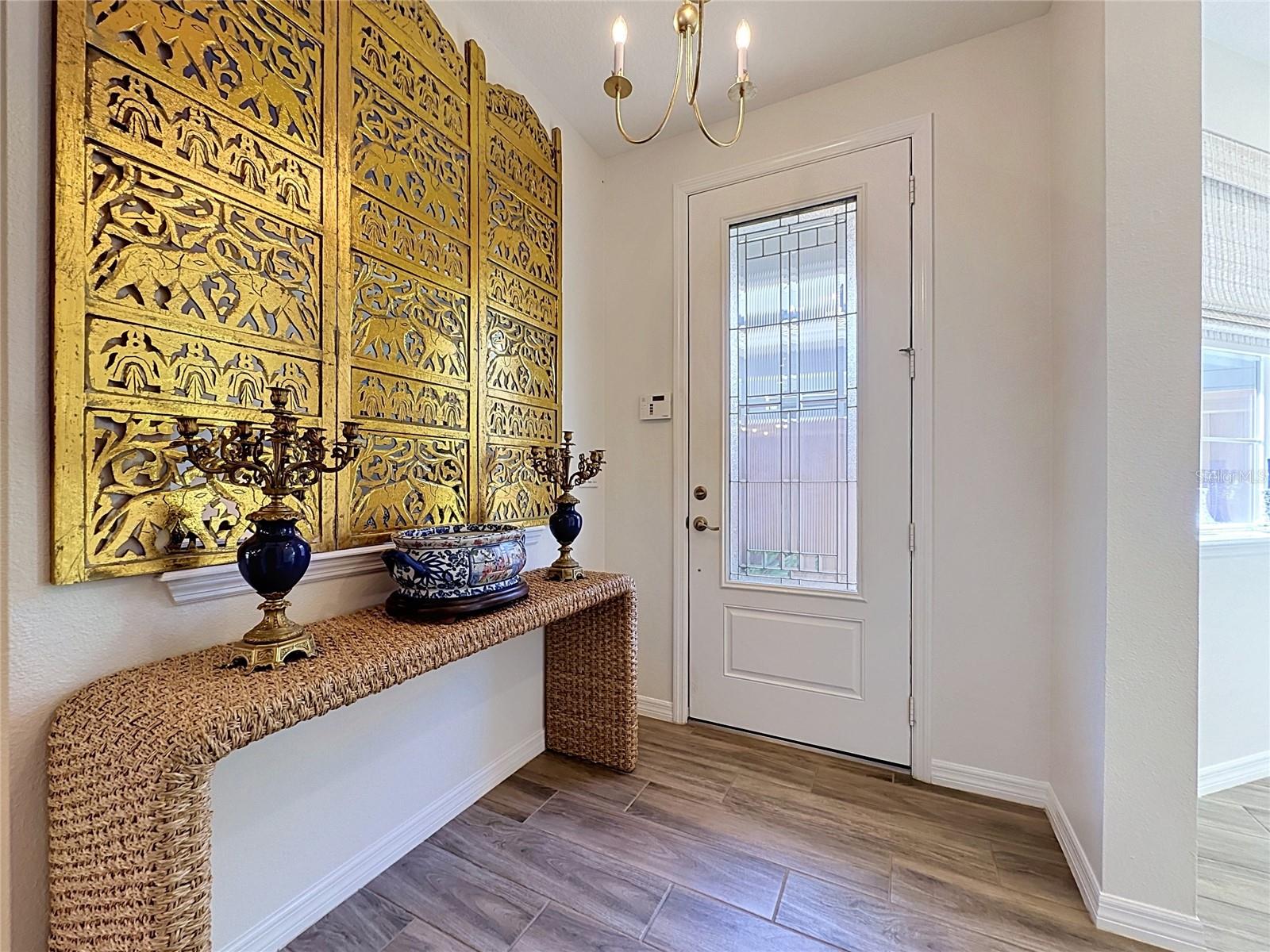374 ALCOVE DRIVE