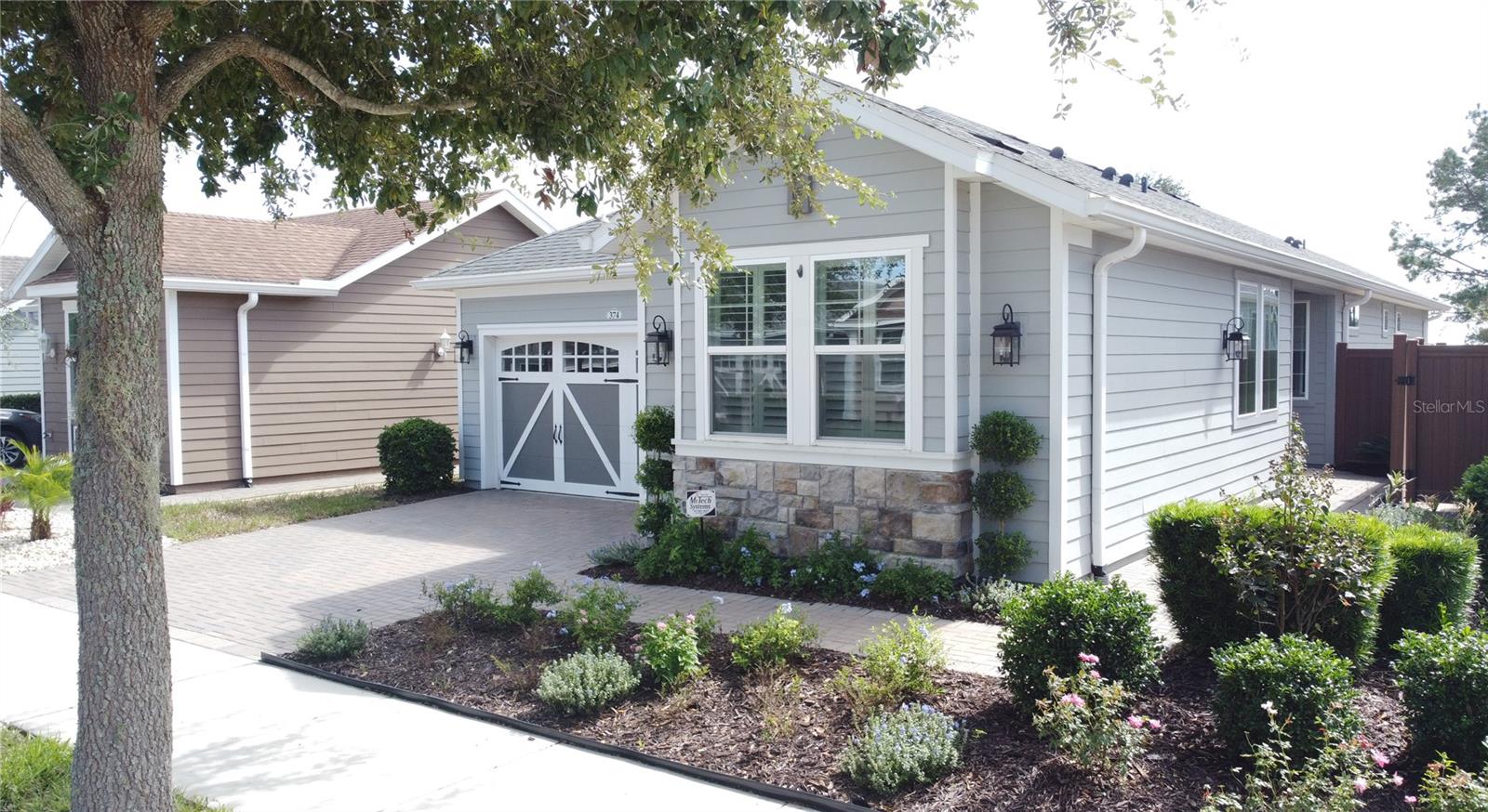 374 ALCOVE DRIVE
