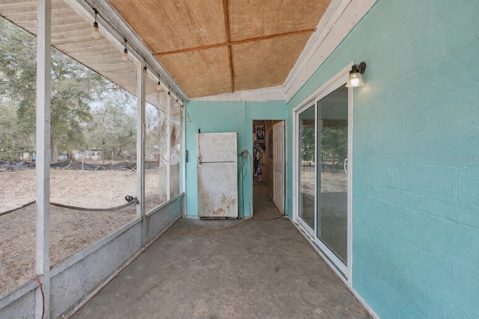 B & R SUB - Residential