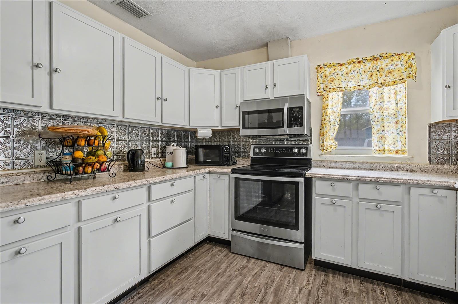 B & R SUB - Residential