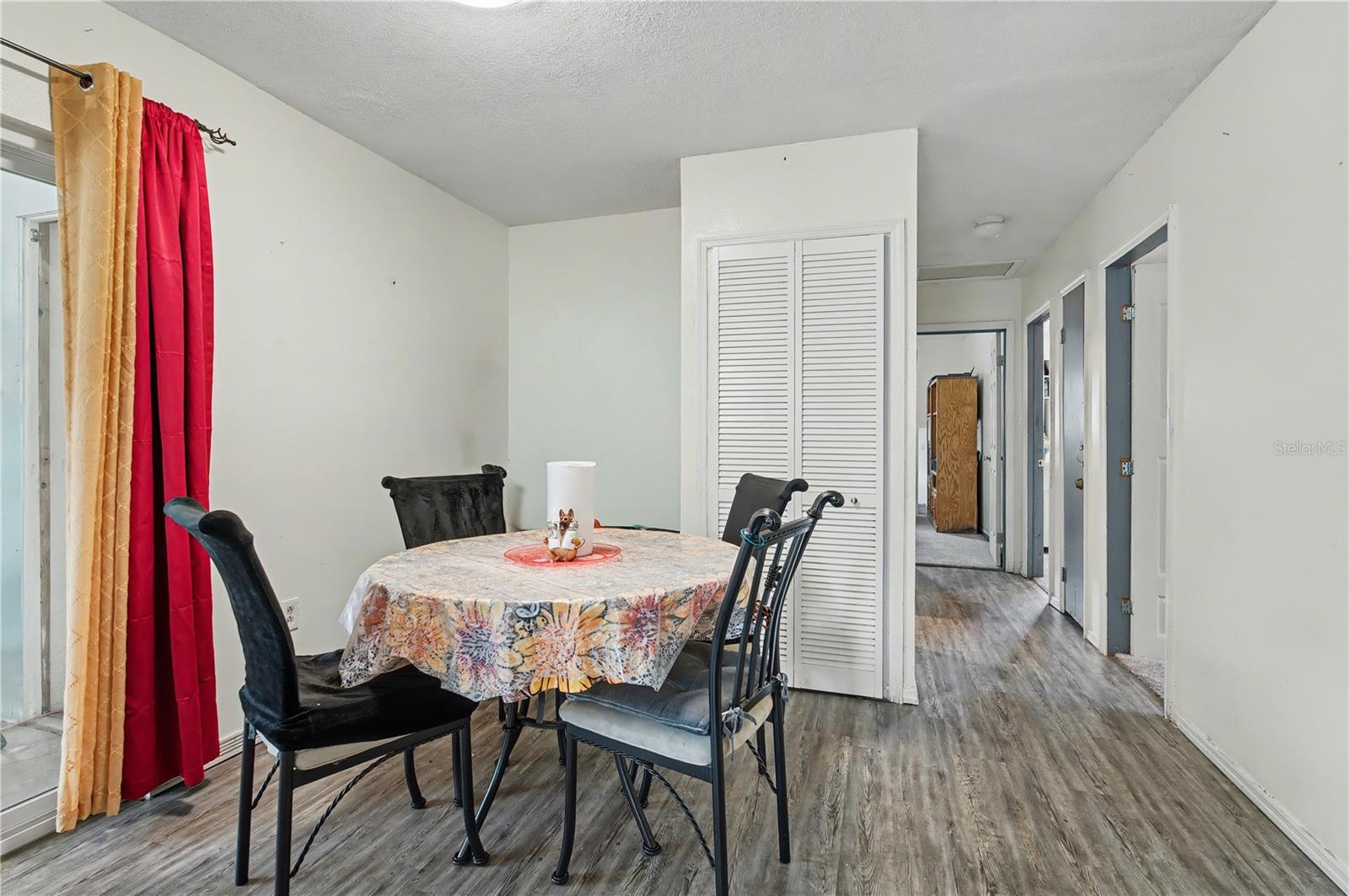 B & R SUB - Residential