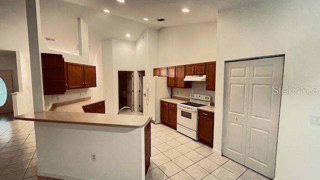 RAINBOW LAKES ESTATE - Residential Lease