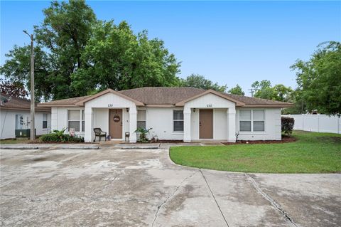 Photo of 210 S Orange Avenue, Bartow, FL 33830 (MLS # L4960793)