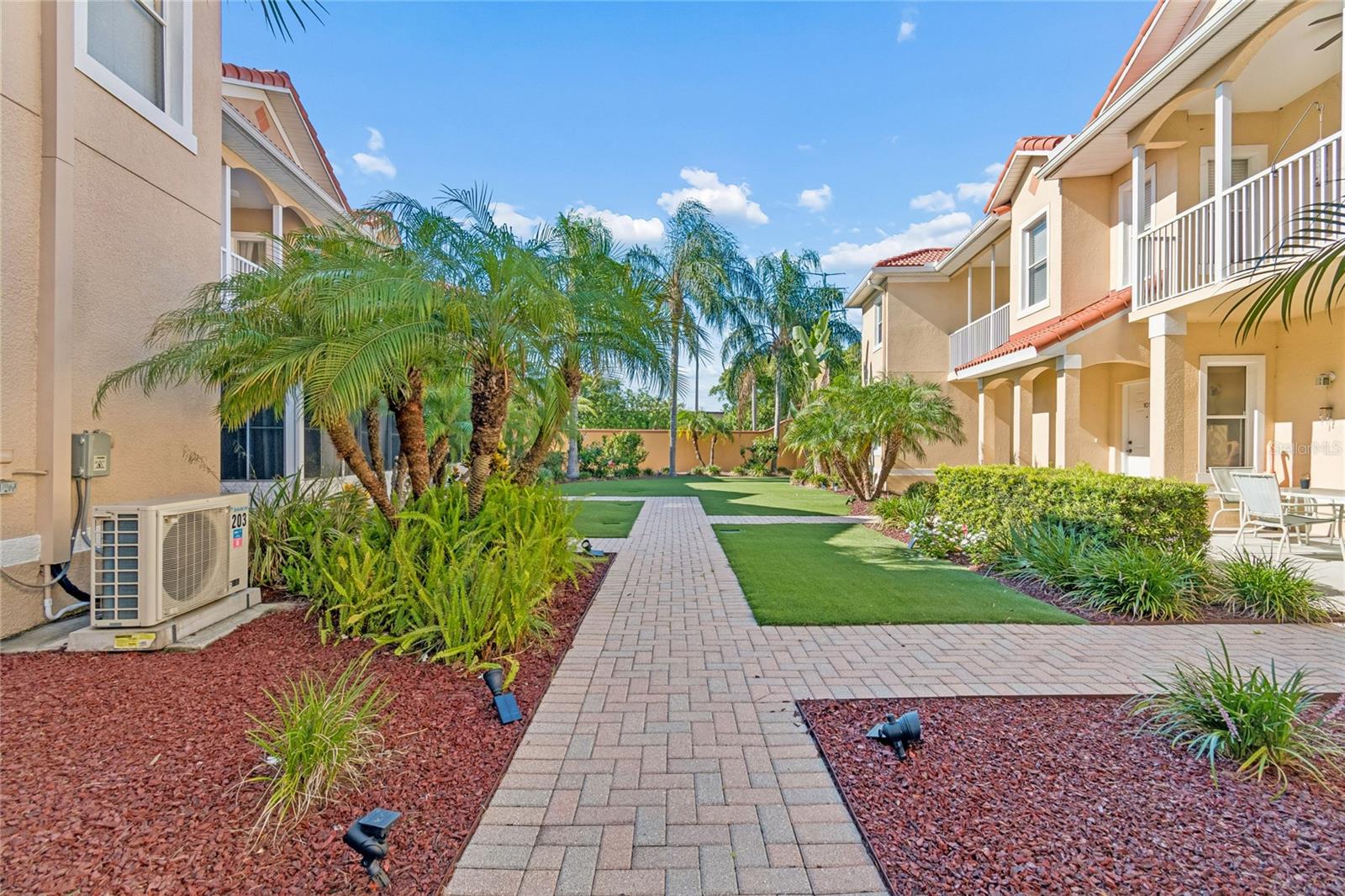 21041 SUNPOINT WAY 201
