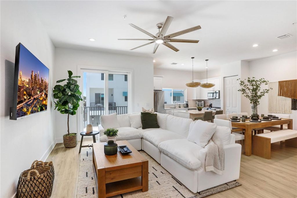 Photo of 15405 Gulf Boulevard #B4, St Petersburg, FL 33708 (MLS # TB8529969)