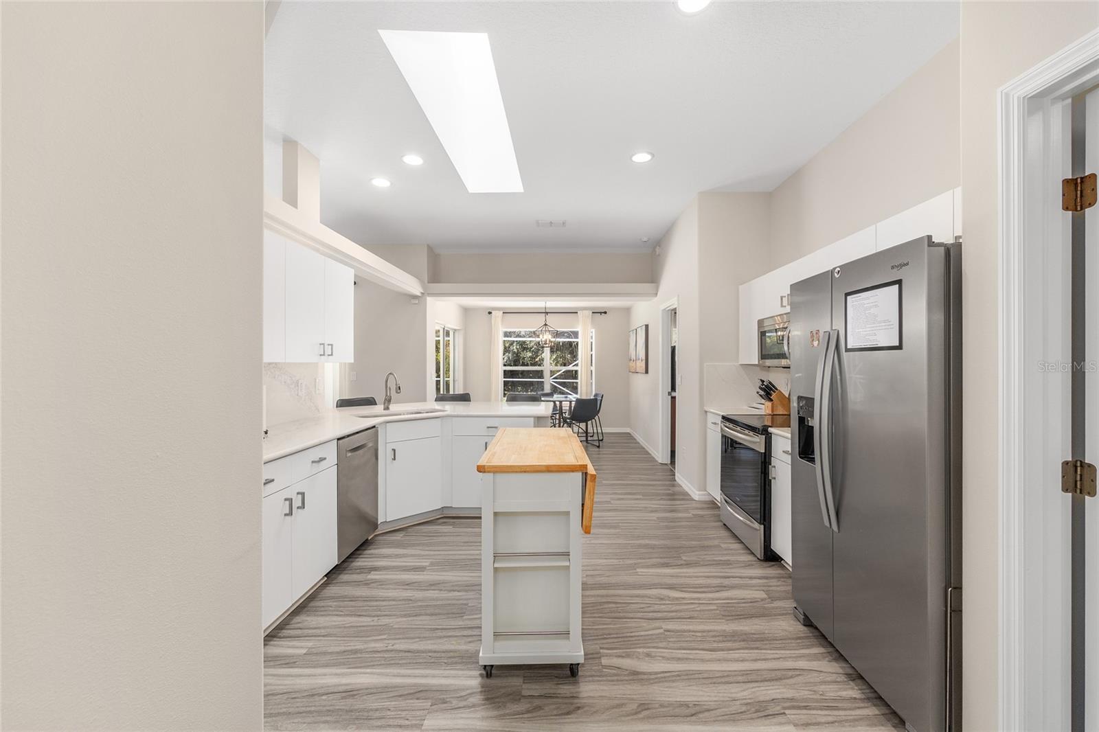 GOLDEN HILLS TURF & COUNTRY CLUB - Residential