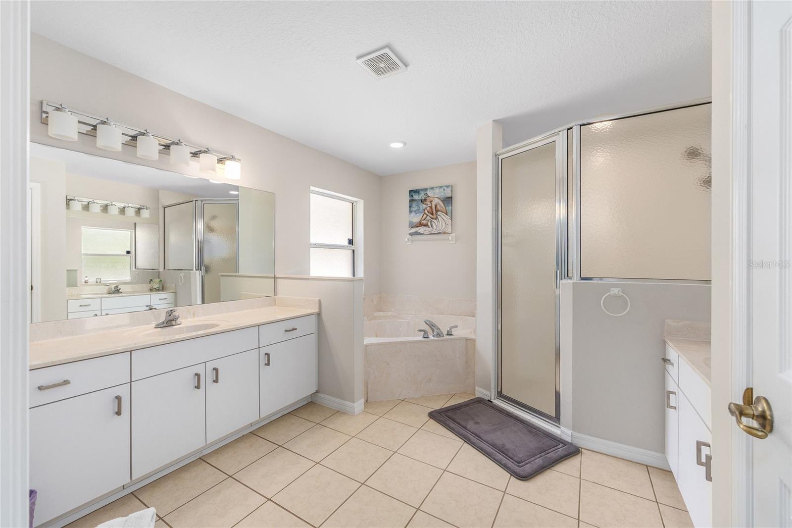 GOLDEN HILLS TURF & COUNTRY CLUB - Residential