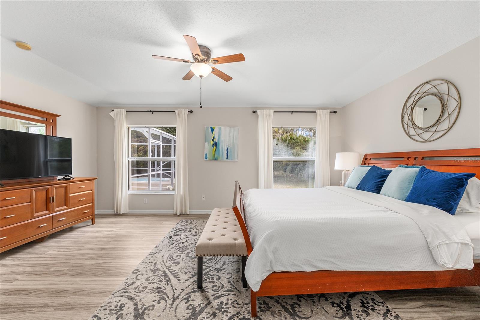 GOLDEN HILLS TURF & COUNTRY CLUB - Residential