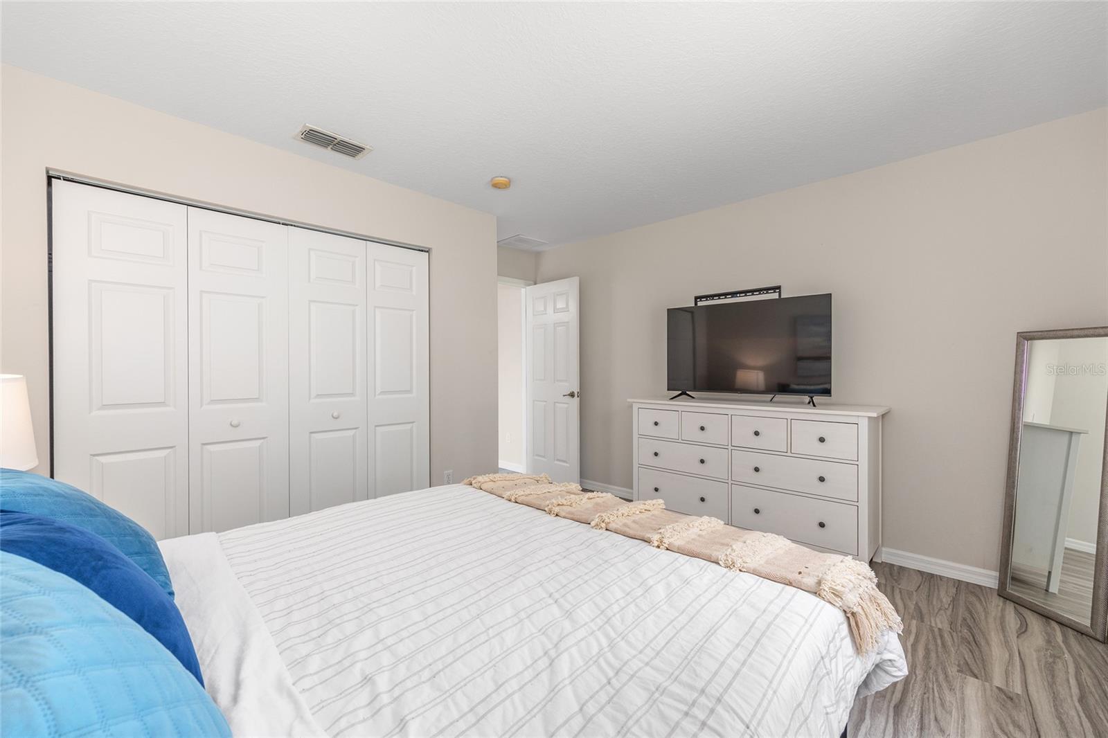 GOLDEN HILLS TURF & COUNTRY CLUB - Residential