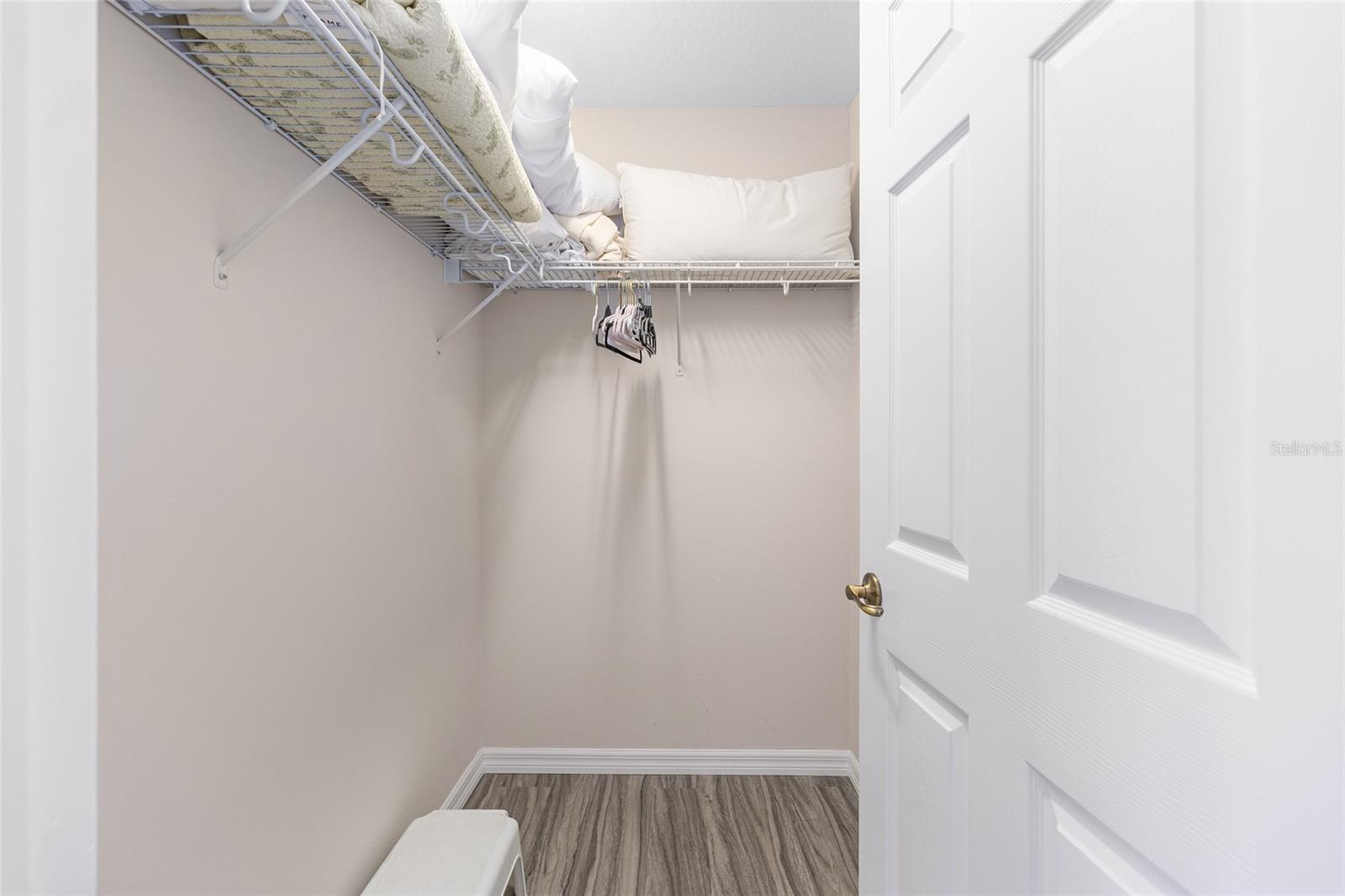 GOLDEN HILLS TURF & COUNTRY CLUB - Residential