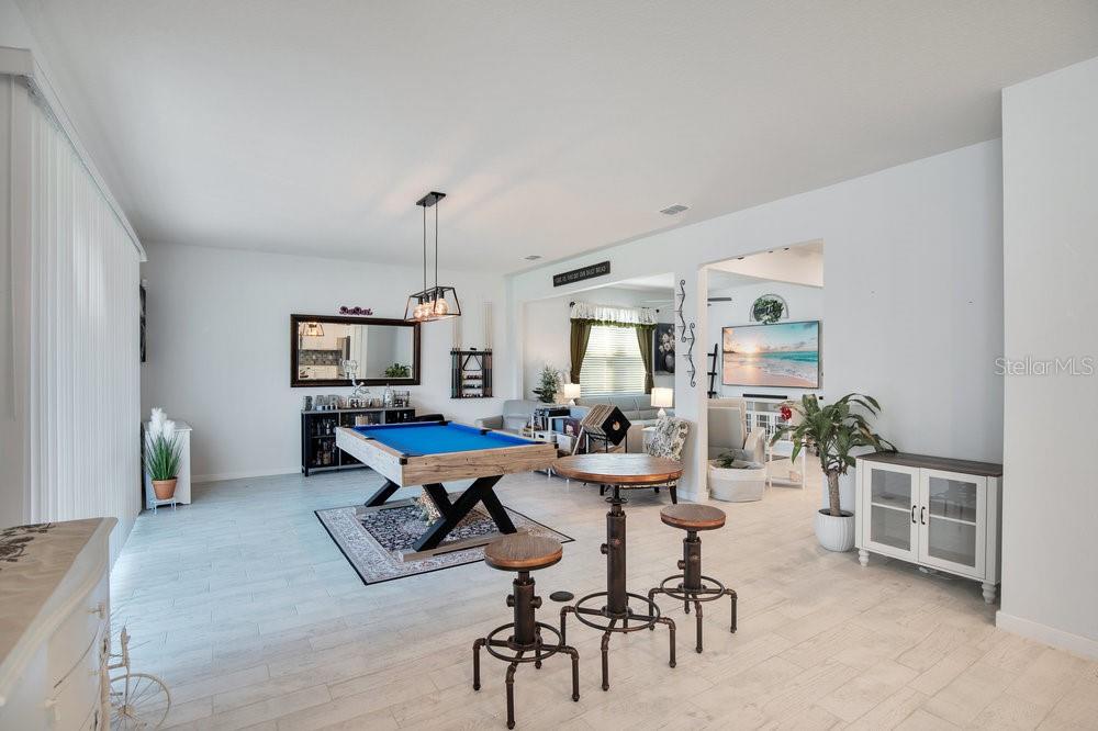 SAVANNAH PALMS - Residential