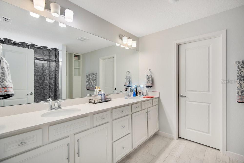 SAVANNAH PALMS - Residential