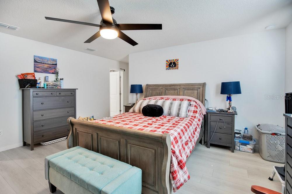 SAVANNAH PALMS - Residential