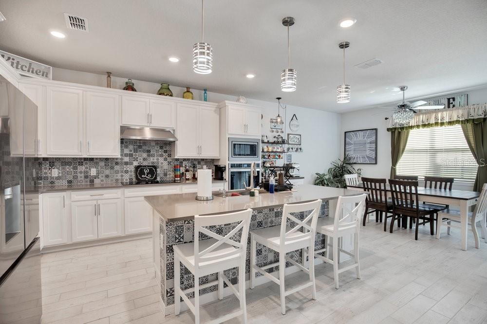SAVANNAH PALMS - Residential