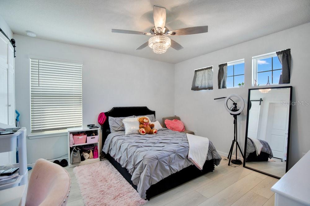 SAVANNAH PALMS - Residential